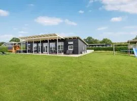 Lovely Home In Haderslev With Sauna