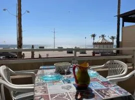Canet Plage Très agréable T2 face à la mer