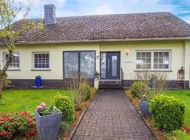 3 Bedroom Nice Apartment In Grenderich