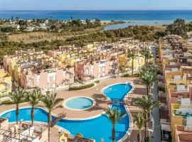 Charming Apartment With Pool