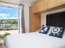 Golwgfor (Sea View) by Aberporth Beach Holidays, hotel ad Aberporth