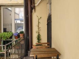 Casa Fresia centro storico Poppi, hotel v destinaci Poppi