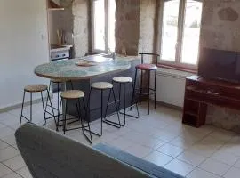 Gîte Violette d'Aubrac 3/5 personnes