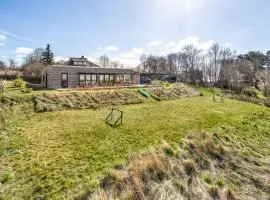 4 Bedroom Beautiful Home In Knebel