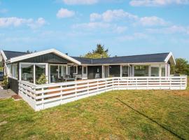 Pet Friendly Home In Hvide Sande, hotel v destinaci Hvide Sande