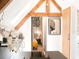 ADORABLE PETIT LOFT CLIM WIFI au pied de la cité