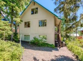 Sweet Cabin in Government Camp, Oregon, Hotel in Government Camp