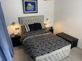 Sanzzy Room London