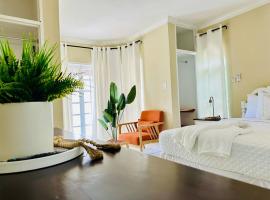 Montego Bay में, होटल Falcon IslandView - Airport Pickup Available - 24Security