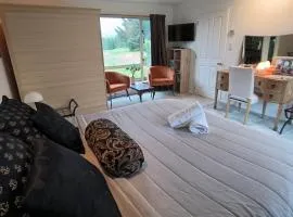 Vibrant Living Retreat