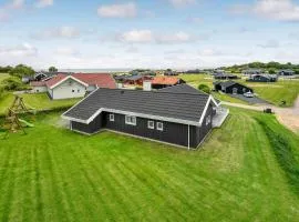 Amazing Home In Nordborg With 3 Bedrooms, Sauna Wifi