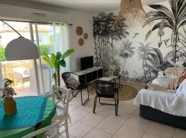 Charmant T2 climatisé à Biscarrosse Plage, à 2 min de la mer, avec balcon et parking inclus - FR-1-319-392