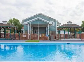 Atlantic Shores Inn and Suites