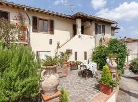 Awesome Home In Montefoscoli With Wifi