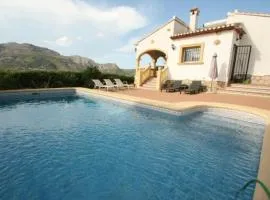 Villa encantadora en Orba con piscina privada y aire acondicionado para 6 personas - HISP-10-3