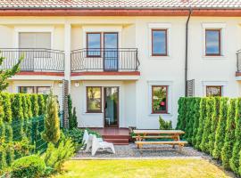 Cozy Home In Mielno With Kitchen, hotel en Mielno