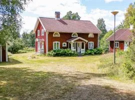 Beautiful Home In Lammhult With Sauna