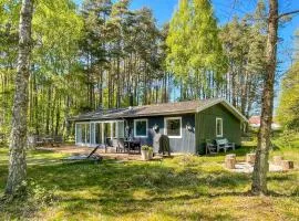 Nice Home In Nexø With Wifi