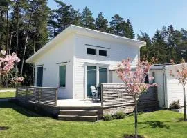 Beautiful Home In Gotlands Tofta