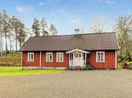 2 Bedroom Nice Home In Lönsboda