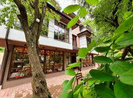 Restoran Lisine - Resavska pećina, hotel v destinaci Despotovac