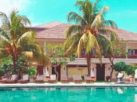 Celosia 1 BR Superior Room AN23