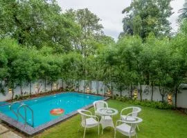 ELIVAAS 4 BHK with Pvt Pool & Jacuzzi bathtub - Laguna Aura