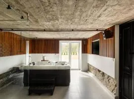 House for 20 people with a private SPA and bar Koma House