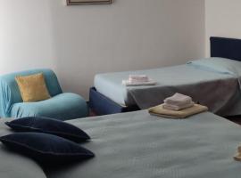 La Piazzetta Alloggio Turistico, hotel v destinaci Canino