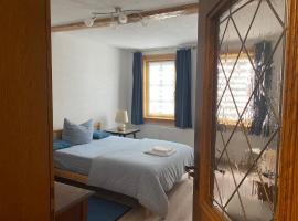 Ferienwohnungen Clara, hotel v destinaci Arnstadt