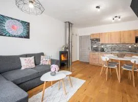 Apartment Klea Mýto pod Ďumbierom - 24h reception - 2 Floors - Fireplace - Washer - Lots of attractions in the area