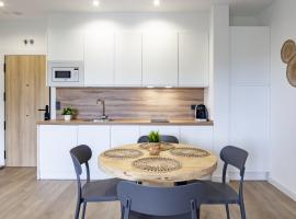 Apartamentos Tur&iacute;sticos D10, hotel dengan parkir di Avila