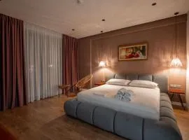 JUER Hotel