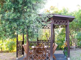 Villa del Pino, Terrazza vista Mare, hotel a Minturno