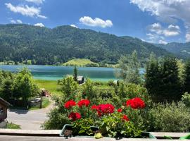 Pferdehof Rupitsch - Haus Carina, hotel in Weissensee