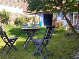 La Maisonnette Bleue, Eco-logis équipé de toilettes sèches