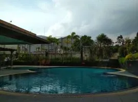 Scenic 2BR at Grand Setiabudi Apartment By Travelio