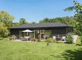 3 Bedroom Lovely Home In Gilleleje