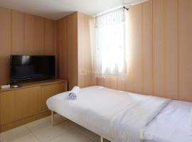 Comfortable and Tidy Studio at Dave Apartment By Travelio, Hotel in Depok