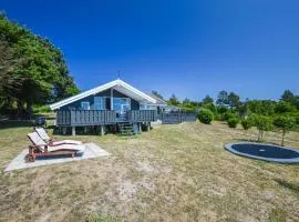Stunning Home In Sjællands Odde