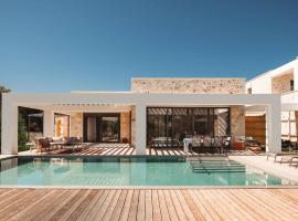 Villa Tiare 1 by Villa Plus, hotel en Planos