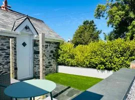 White Mermaid Cottage Anglesey Holidays