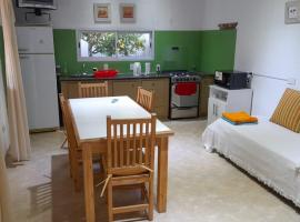 El Naranjo, hotel en Chascomús