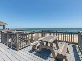 Ocean Song - 2 Bedroom Oceanfront Penthouse Condo in Kill Devil Hills, Spacious Layout