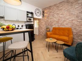 Relaxing Holiday Apartment, hotel a Kornić