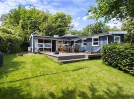 Nice Home In Rudkøbing With Wifi, ξενοδοχείο σε Spodsbjerg