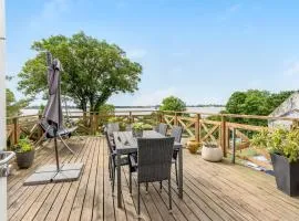 Two-Bedroom Apartment Stege 0 03