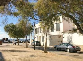 Lovely Home In Palma De Mallorca, hotel in Palma de Mallorca