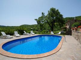 Cozy Home In Arcidosso With Wifi, hôtel à Arcidosso