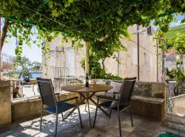 Nice Home In Trstenik With Wifi